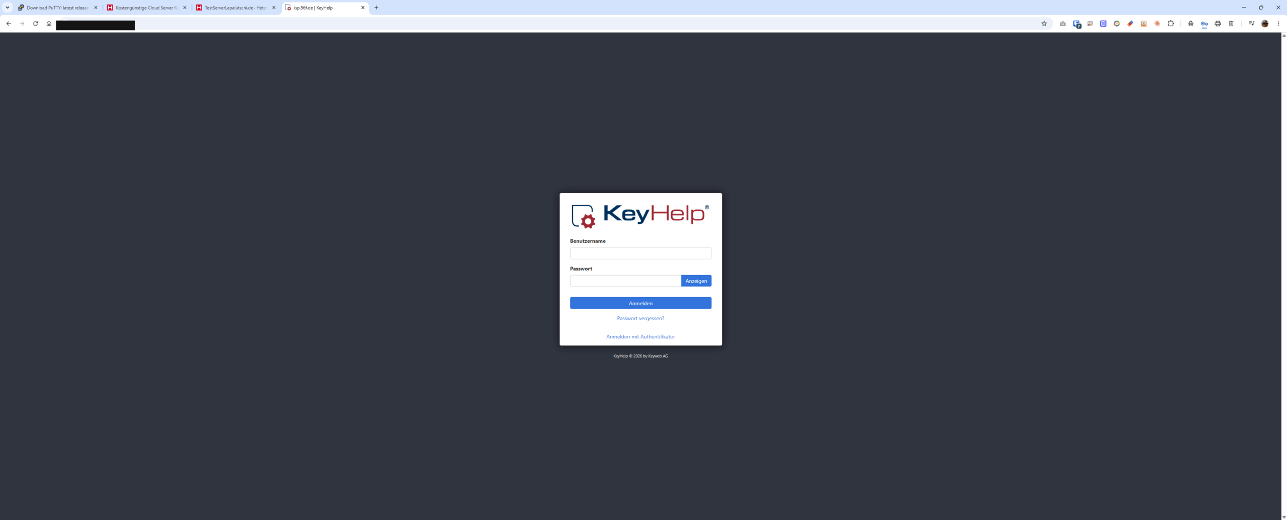 KeyHelp-Login-Maske im Browser mit Feldern für Benutzername und Passwort